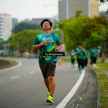 Runner Photo 8649776