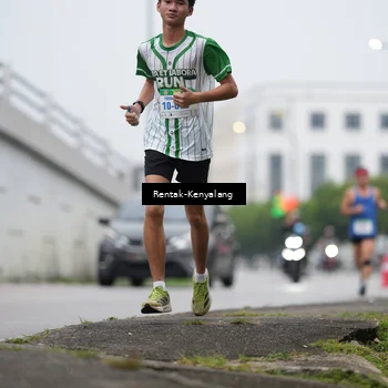 Runner Photo 8649823