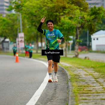 Runner Photo 8650117