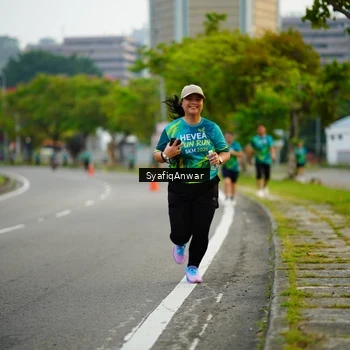 Runner Photo 8650195