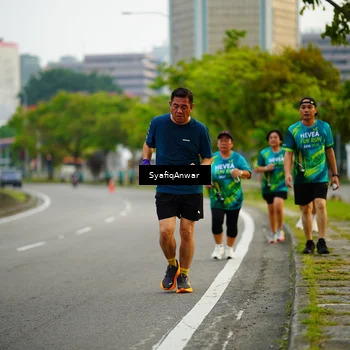 Runner Photo 8650259