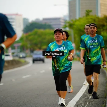 Runner Photo 8650275