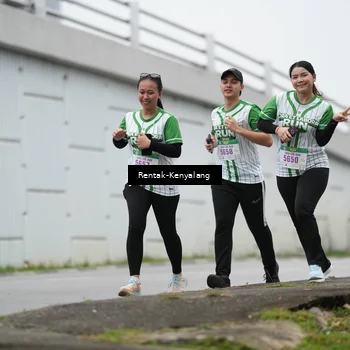Runner Photo 8650415