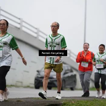 Runner Photo 8650472