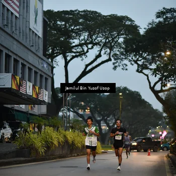 Runner Photo 8650570