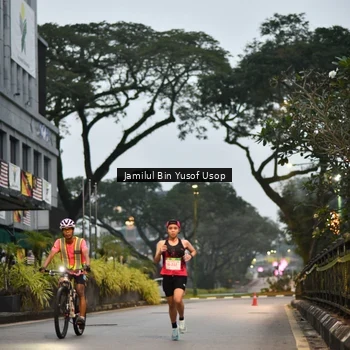 Runner Photo 8650635