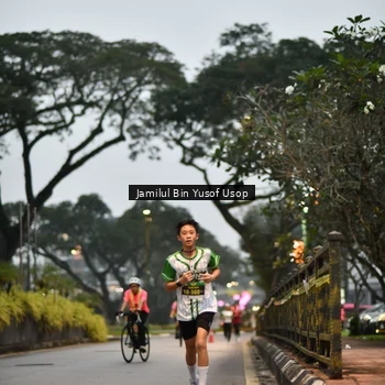 Runner Photo 8650646