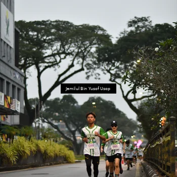 Runner Photo 8650733