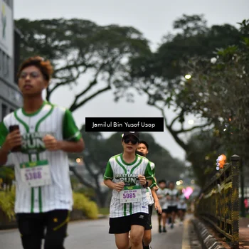 Runner Photo 8650737