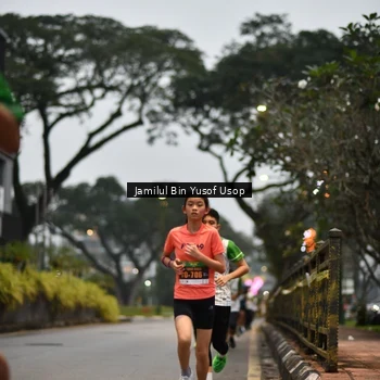 Runner Photo 8650771