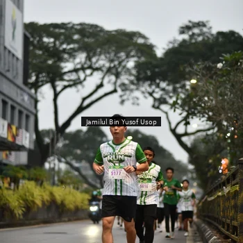 Runner Photo 8650817