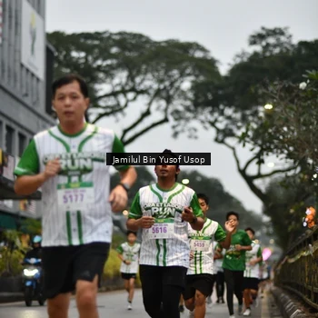 Runner Photo 8650823