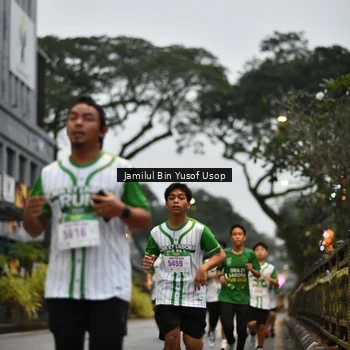 Runner Photo 8650824
