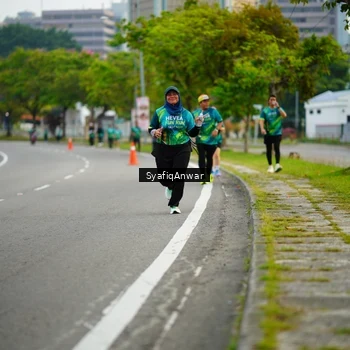 Runner Photo 8650836