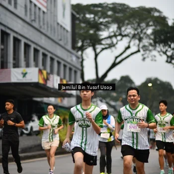 Runner Photo 8650925