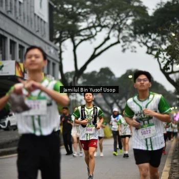Runner Photo 8650926
