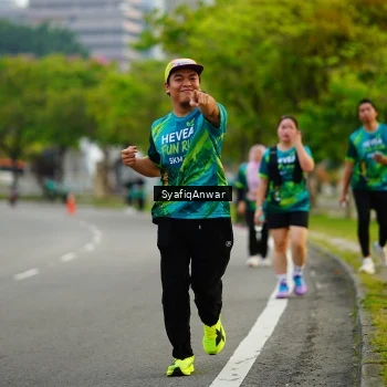 Runner Photo 8650946