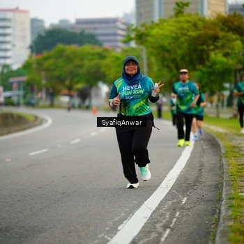 Runner Photo 8650968