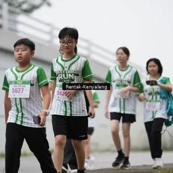 Runner Photo 8651057