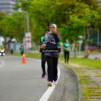Runner Photo 8651079