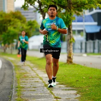 Runner Photo 8652077