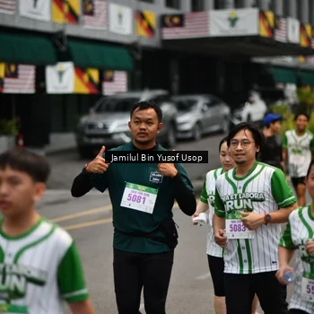 Runner Photo 8652904