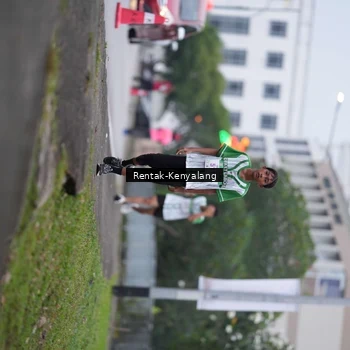 Runner Photo 8653059