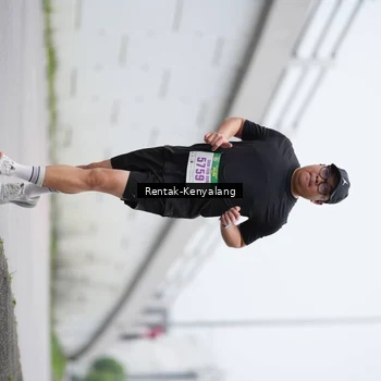 Runner Photo 8653474