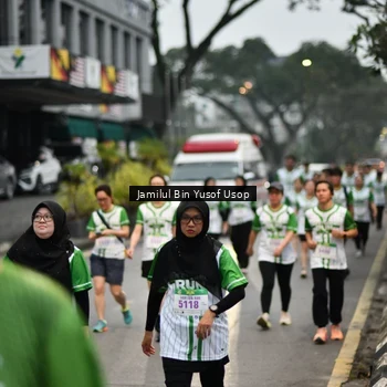 Runner Photo 8653576