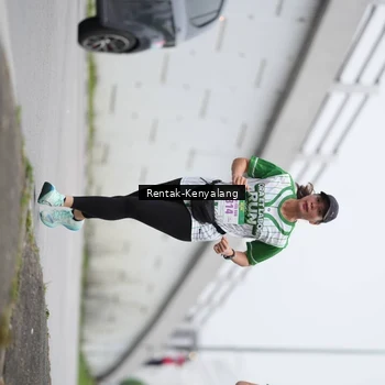 Runner Photo 8653941