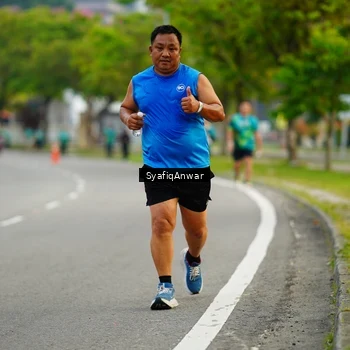 Runner Photo 8653943