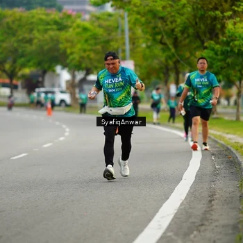 Runner Photo 8653979