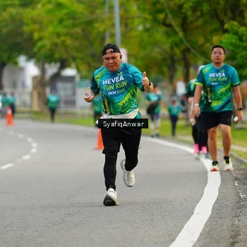 Runner Photo 8653999