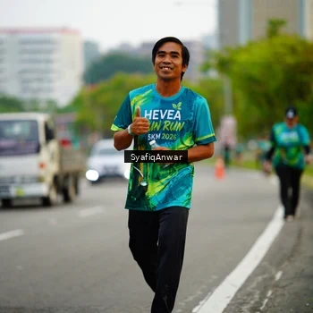 Runner Photo 8654079