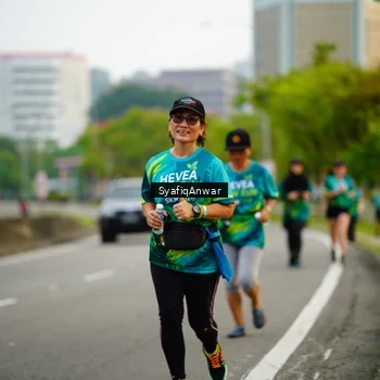 Runner Photo 8654083