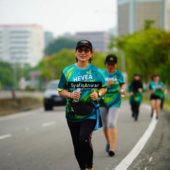 Runner Photo 8654087