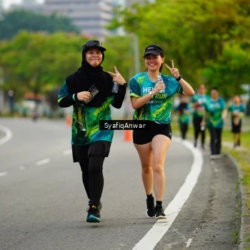 Runner Photo 8654093