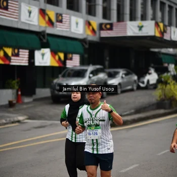 Runner Photo 8654648