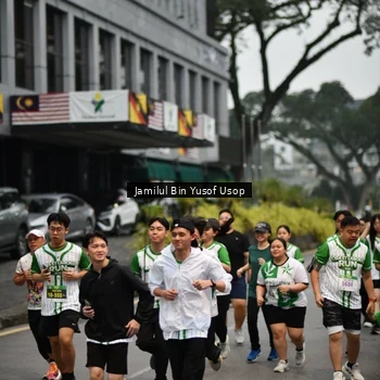 Runner Photo 8654677