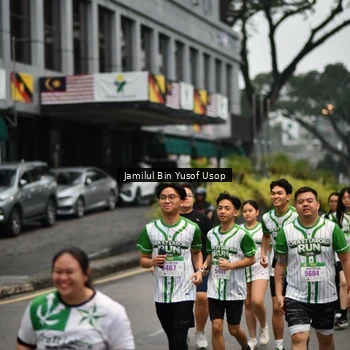 Runner Photo 8654691