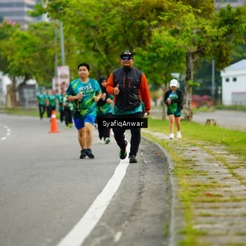 Runner Photo 8655734