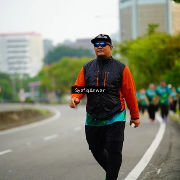 Runner Photo 8655757