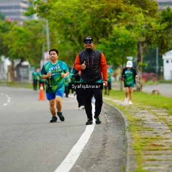 Runner Photo 8655780