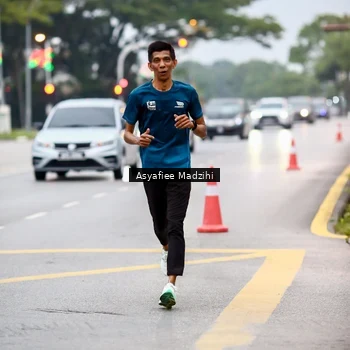 Runner Photo 8656195
