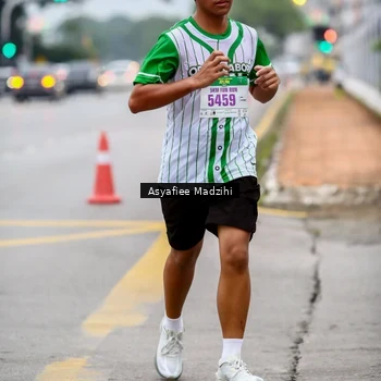 Runner Photo 8656284