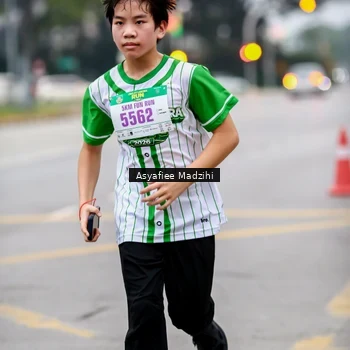 Runner Photo 8656307