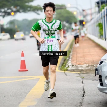 Runner Photo 8656314