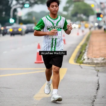 Runner Photo 8656318