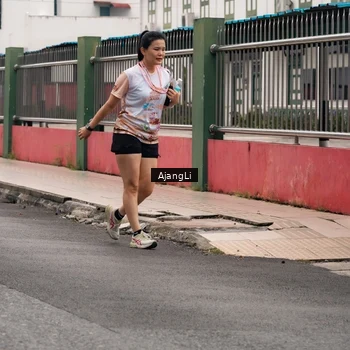 Runner Photo 8656331
