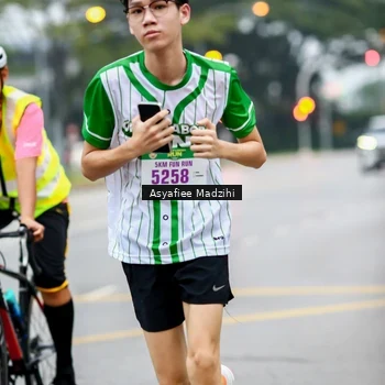 Runner Photo 8656338